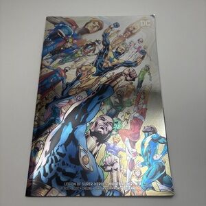 DC Comics‎ Legion Of Super-Heroes Millennium 2 NYCC 2019 Wraparound Silver Foil